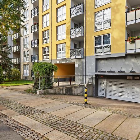 Edler Wohnraum Noble Stadtoase Mit Boxspringbett, Kaffeevollautomat, Lift & Parkplatz 켐니츠 외부 사진