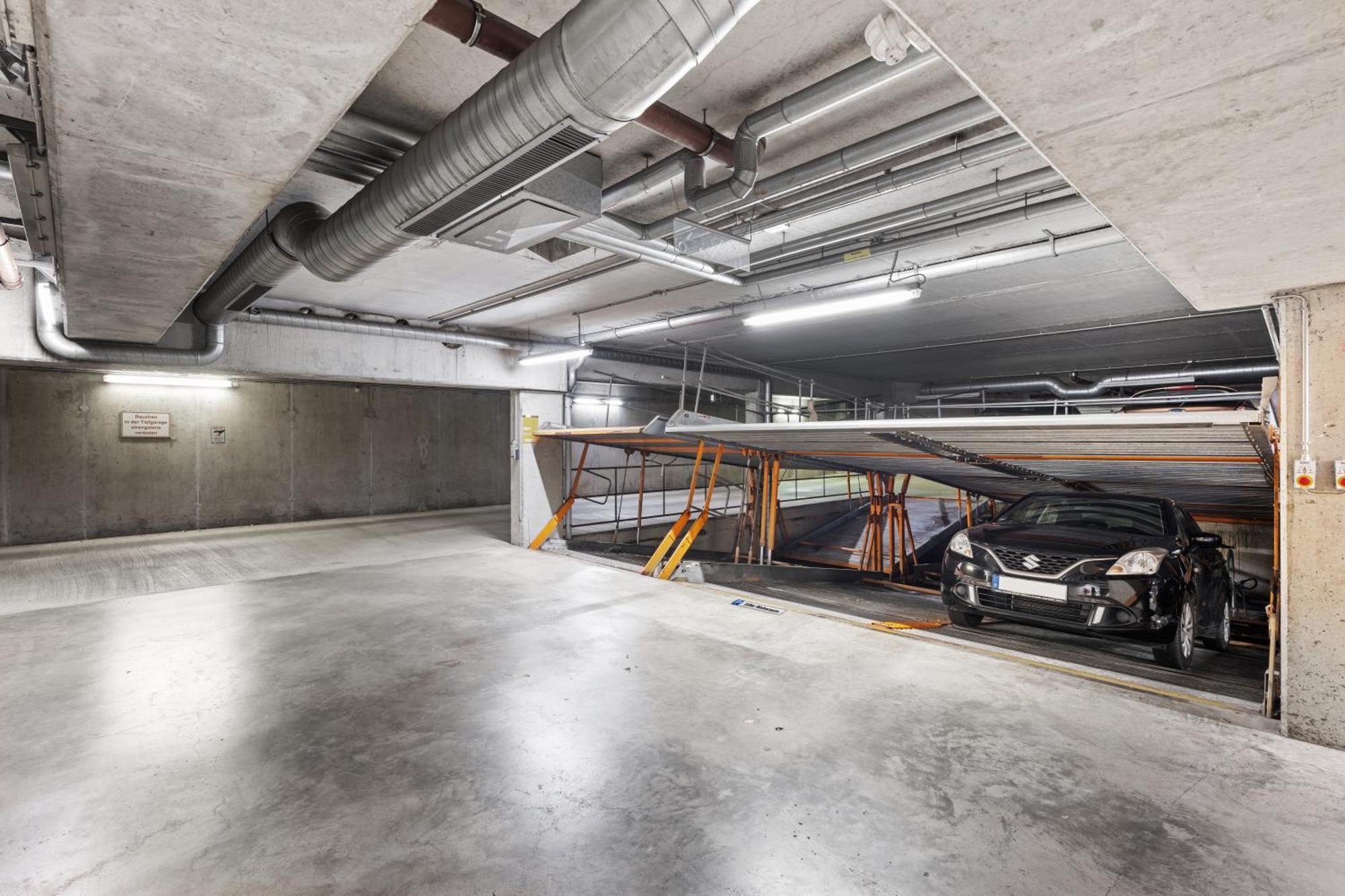 Edler Wohnraum Noble Stadtoase Mit Boxspringbett, Kaffeevollautomat, Lift & Parkplatz 켐니츠 외부 사진