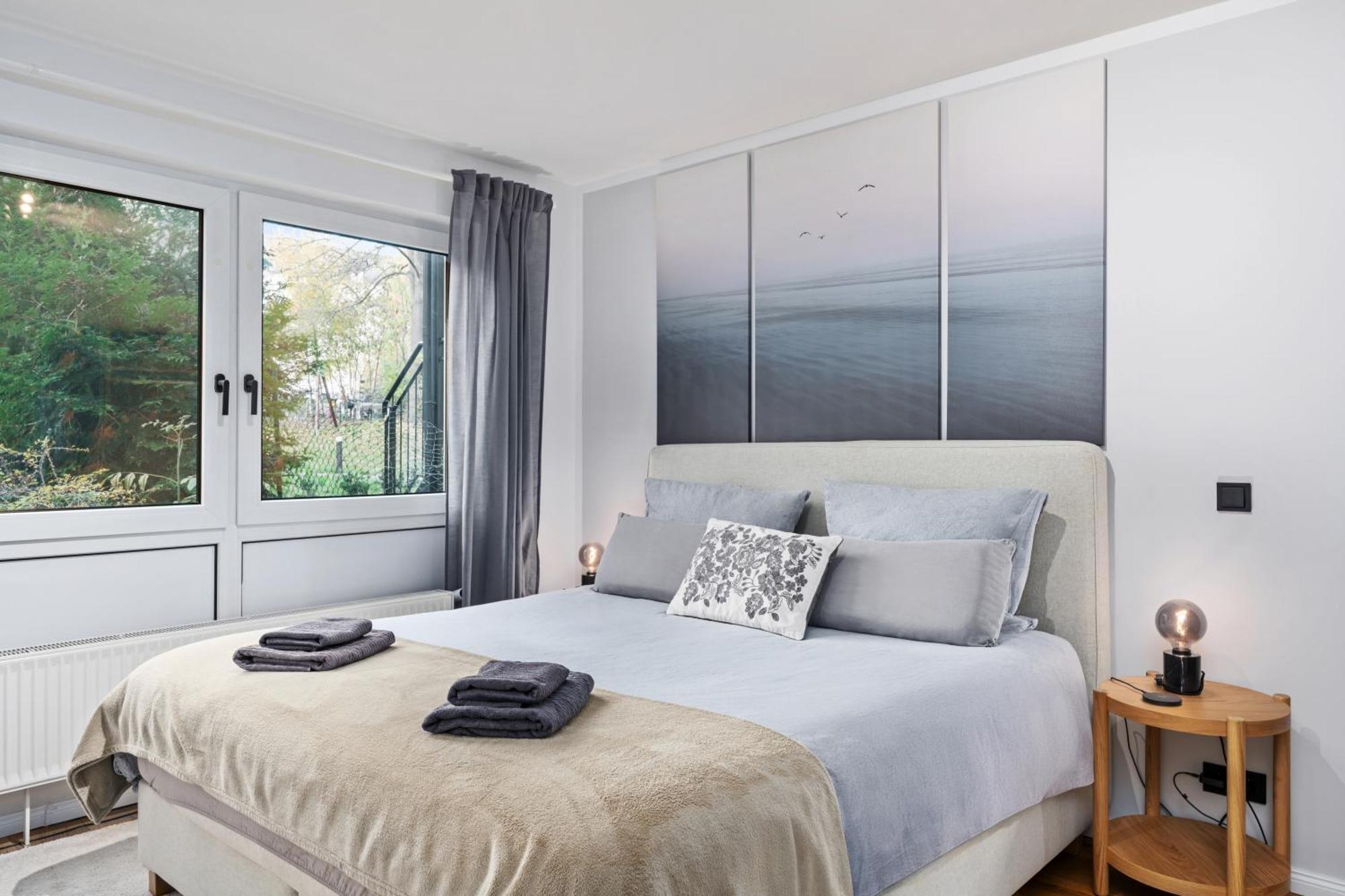 Edler Wohnraum Noble Stadtoase Mit Boxspringbett, Kaffeevollautomat, Lift & Parkplatz 켐니츠 외부 사진